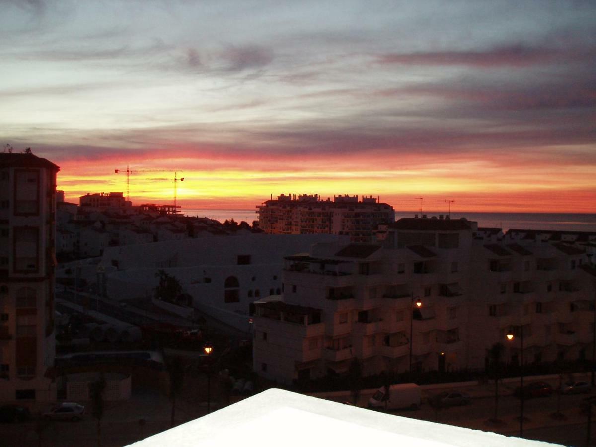 Puerto Deportivo إِستيبونا المظهر الخارجي الصورة