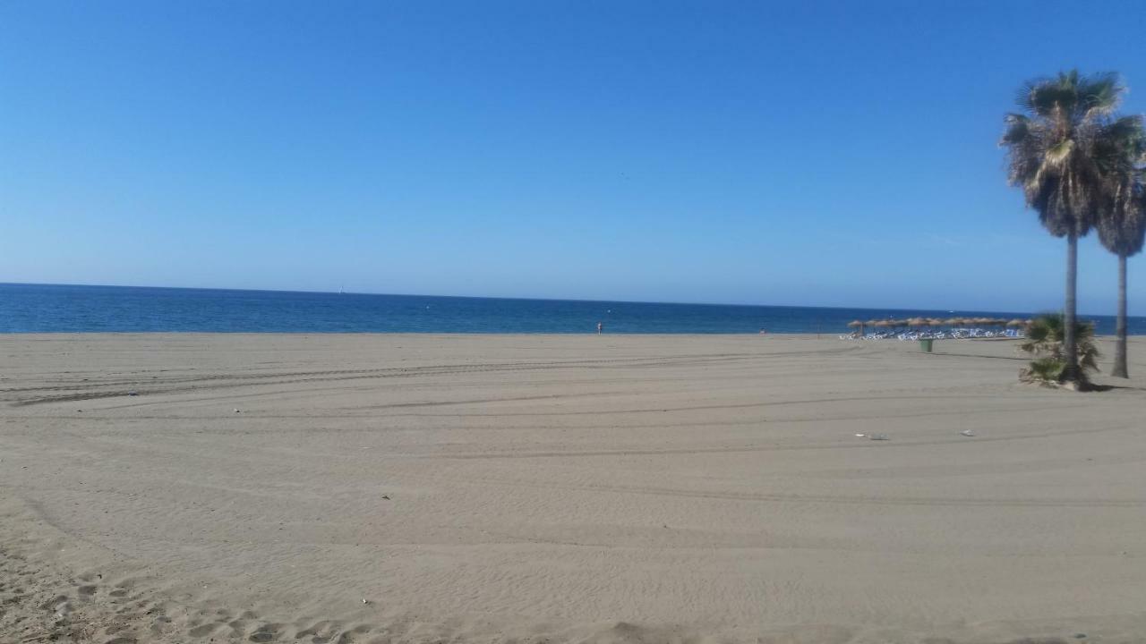 Puerto Deportivo إِستيبونا المظهر الخارجي الصورة
