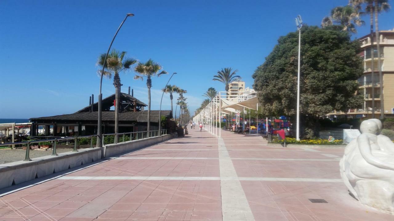 Puerto Deportivo إِستيبونا المظهر الخارجي الصورة
