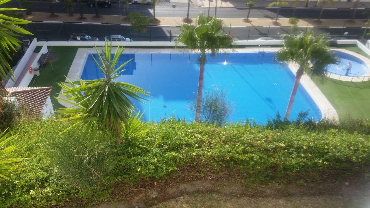 Puerto Deportivo إِستيبونا المظهر الخارجي الصورة