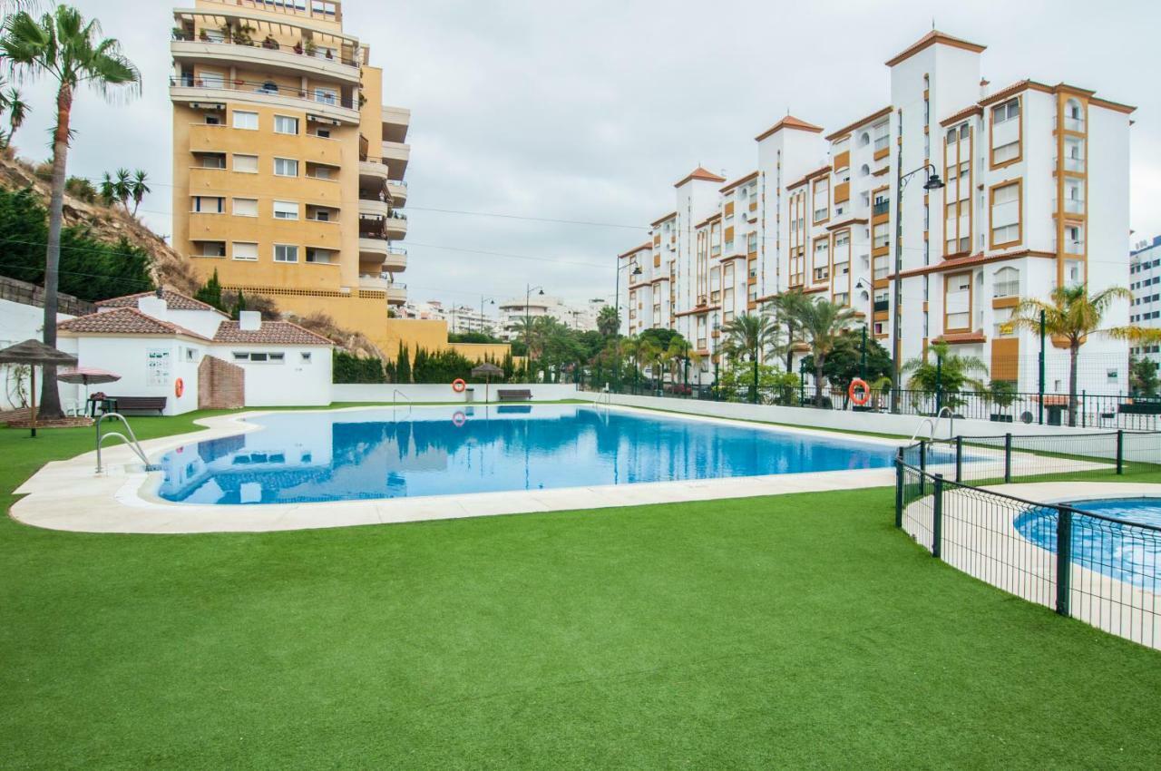 Puerto Deportivo إِستيبونا المظهر الخارجي الصورة